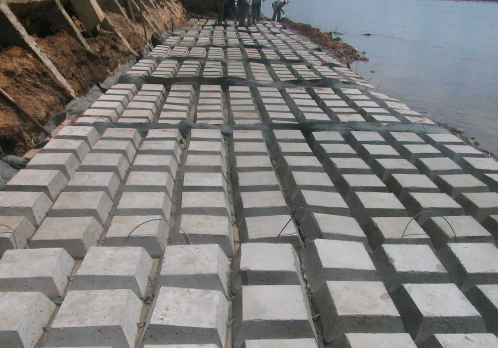 concret-channel2.jpg